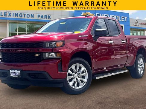 Used 2021 Chevrolet Silverado 1500 Custom RWD image 2