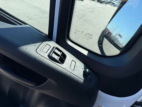 New 2026 RAM ProMaster 2500 w/ Convenience Group FWD image 12