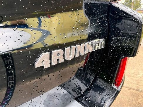 Used 2003 Toyota 4Runner Limited image 11