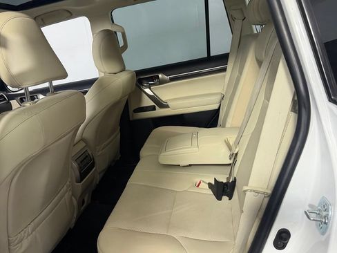 Used 2021 Lexus GX 460 Premium w/ Premium Package AWD/4WD image 24