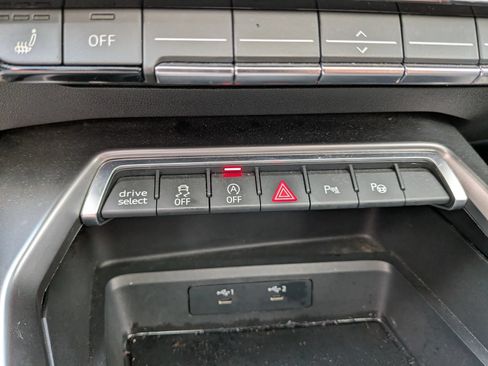 Used 2022 Audi S3 Premium AWD/4WD image 59