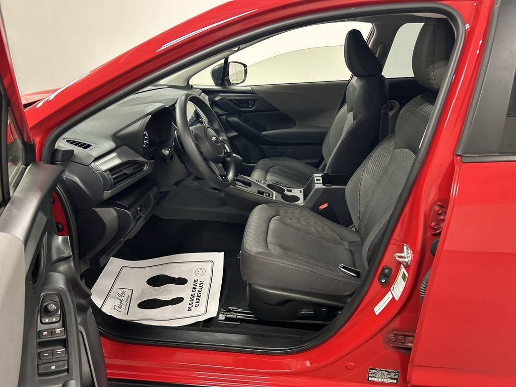 Used 2024 Subaru Crosstrek 2.0i Premium AWD/4WD image 9