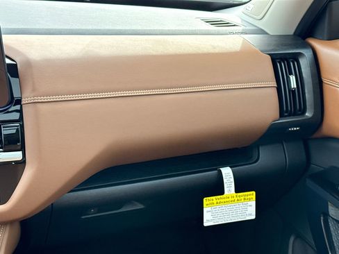 New 2026 Nissan Pathfinder Platinum w/ Cargo Package image 17