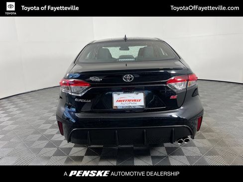 Used 2026 Toyota Corolla SE FWD image 4