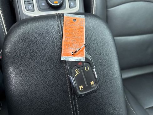 Used 2019 GMC Terrain Denali w/ Driver Alert Package II image 40