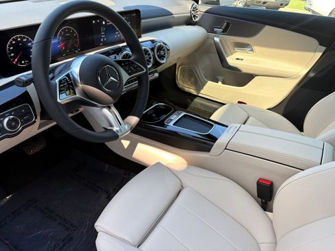 New 2026 Mercedes-Benz CLA 250 image 4