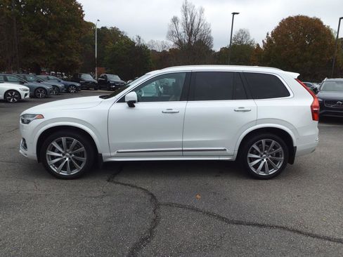 Certified 2022 Volvo XC90 T6 Inscription w/ Advanced Package image 8