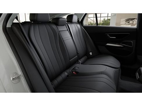 New 2025 Mercedes-Benz E 450 4MATIC All-Terrain Wagon image 5