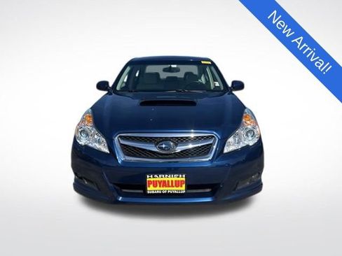 Used 2010 Subaru Legacy 2.5GT Limited AWD/4WD image 2