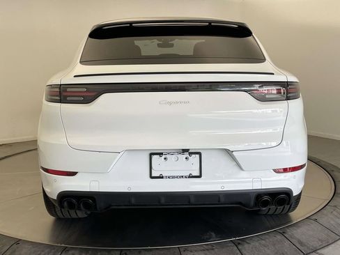Certified 2022 Porsche Cayenne Platinum Edition AWD/4WD image 6