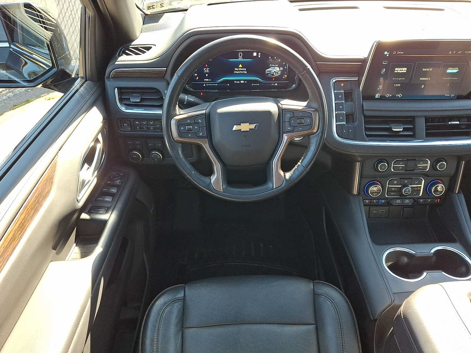 Used 2022 Chevrolet Tahoe High Country AWD/4WD image 13