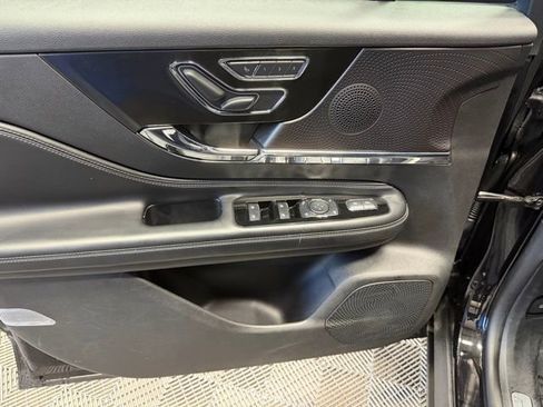 Used 2024 Lincoln Corsair Reserve image 13