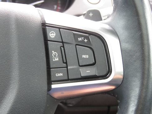 Used 2017 Land Rover Discovery Sport HSE Luxury AWD/4WD image 23