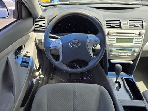 Used 2009 Toyota Camry Hybrid FWD image 12