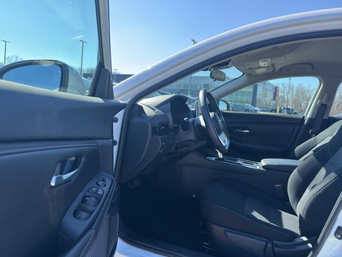 Certified 2023 Nissan Sentra SV w/ All-Weather Package image 11