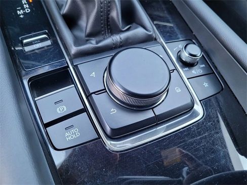 Used 2022 MAZDA MAZDA3 s image 21