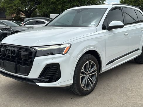 Used 2025 Audi Q7 2.0T Premium Plus w/ Premium Plus Package AWD/4WD image 3