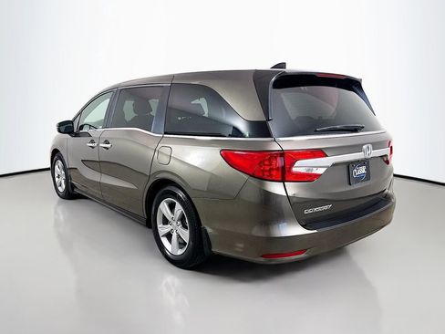 Used 2019 Honda Odyssey EX image 5