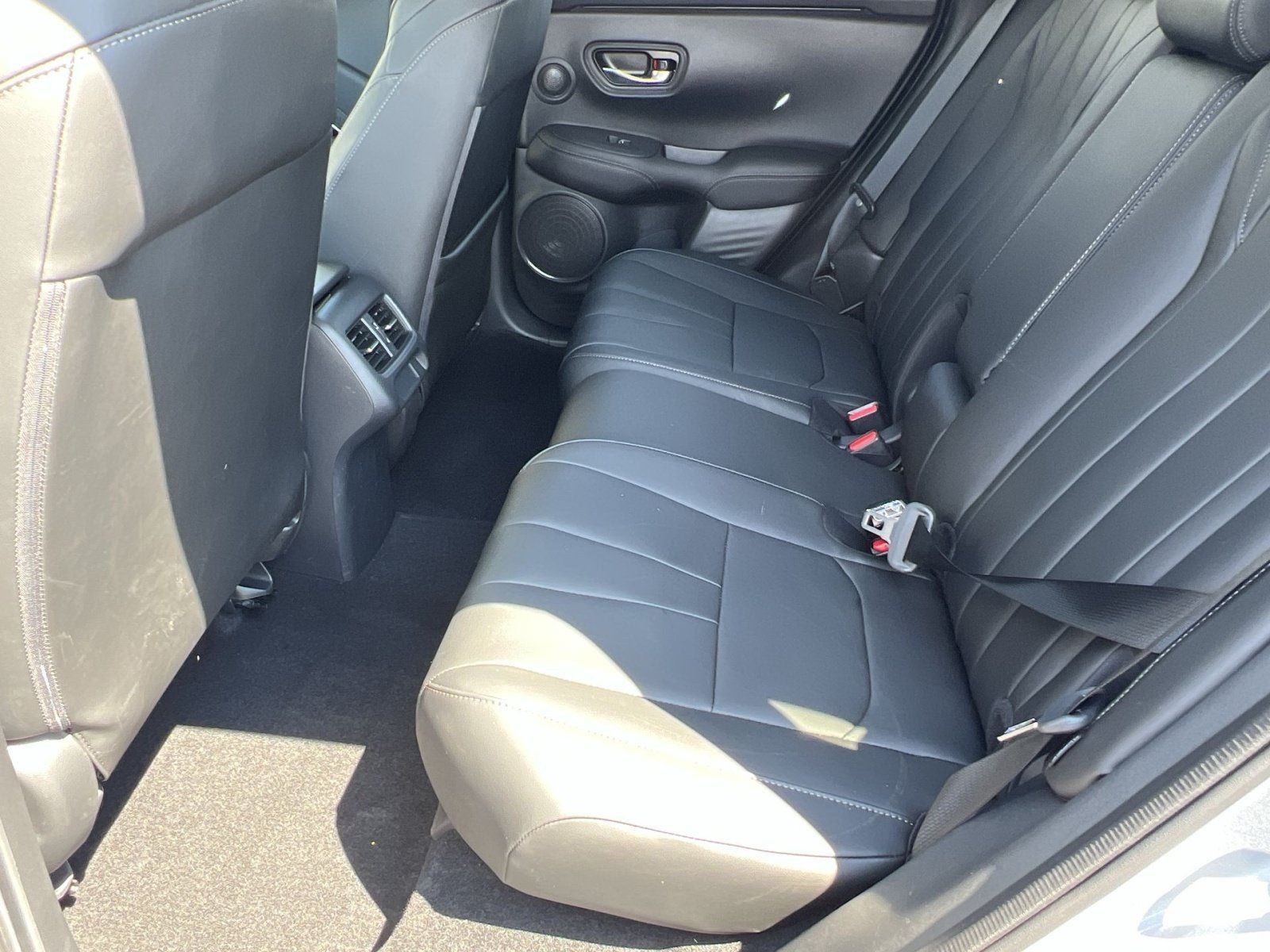 Certified 2025 Acura ADX FWD image 22