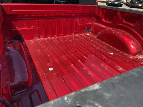 Used 2019 Ford F150 XLT w/ Equipment Group 302A Luxury AWD/4WD image 4