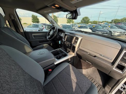 Used 2016 RAM 1500 Big Horn AWD/4WD image 27