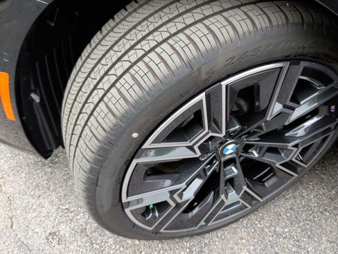 New 2027 BMW i5 M60 w/ M Sport Package AWD/4WD image 14