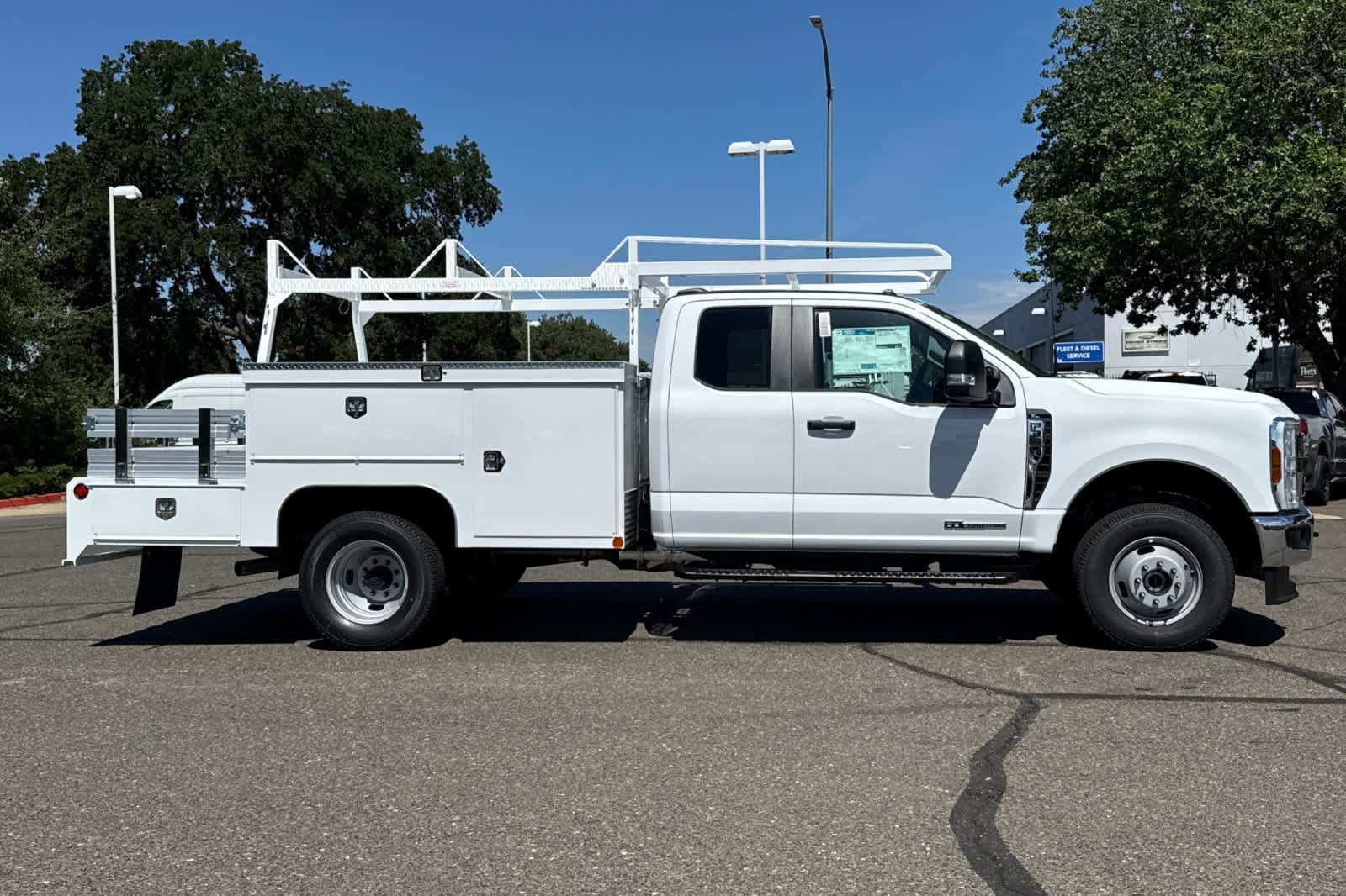 New 2026 Ford F350 XL w/ XL Chrome Package AWD/4WD image 8