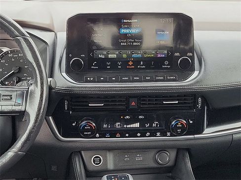 Used 2022 Nissan Rogue SL w/ SL Premium Package image 10