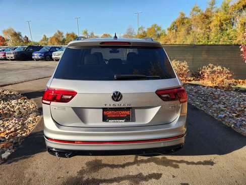 Certified 2024 Volkswagen Tiguan SE R-Line w/ MDO Package, Two-Row image 4