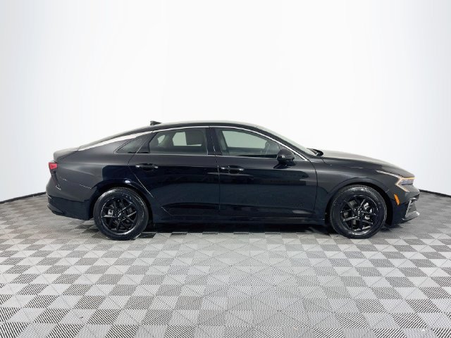 Used 2026 Kia K5 LXS FWD image 9