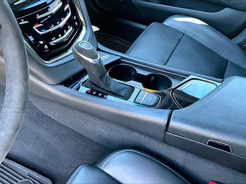 Used 2016 Cadillac CTS Vsport RWD image 13