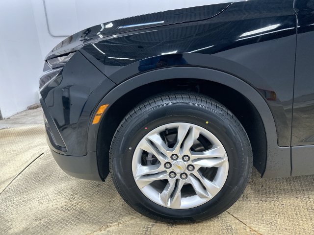 Used 2021 Chevrolet Blazer LT FWD image 26