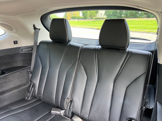 Used 2023 Acura MDX w/ Advance Package AWD/4WD image 26