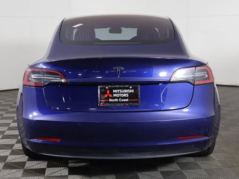 Used 2018 Tesla Model 3 Long Range image 14