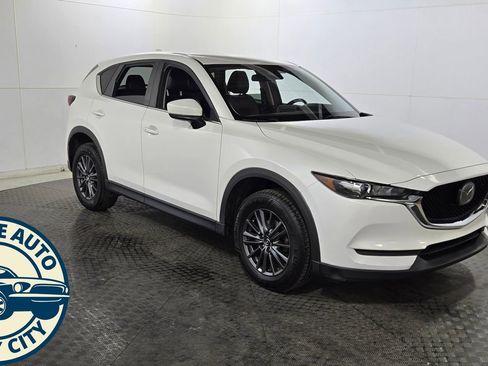 Used 2020 MAZDA CX-5 Touring FWD image 1
