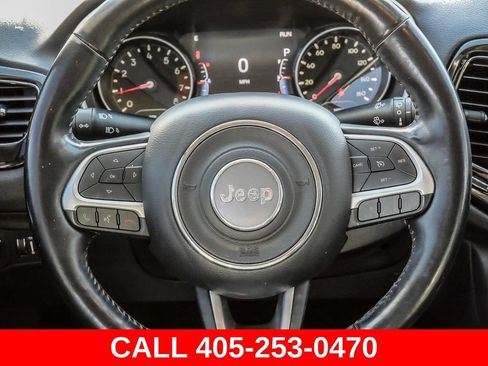 Used 2019 Jeep Compass Limited FWD image 27