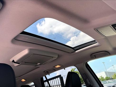 Used 2019 Honda Pilot Elite image 21