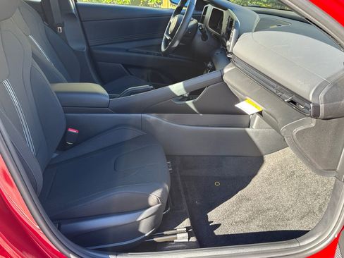 New 2026 Hyundai Elantra Sport image 13