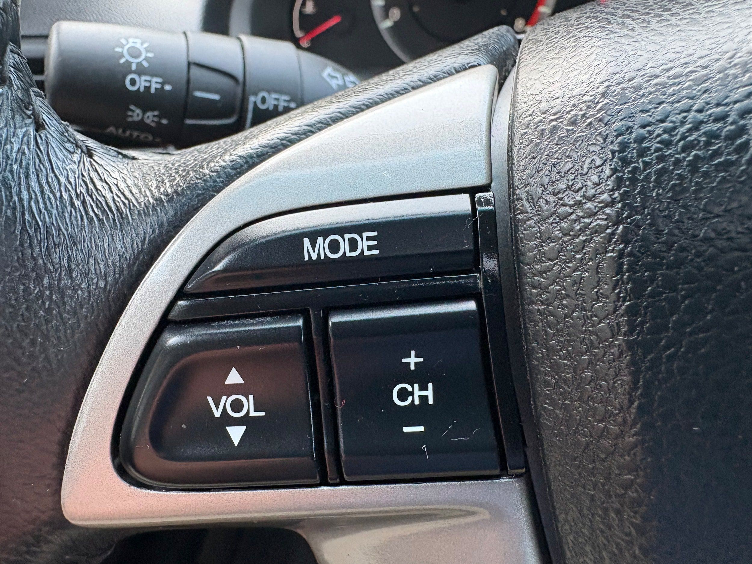 Used 2011 Honda Accord EX-L image 43