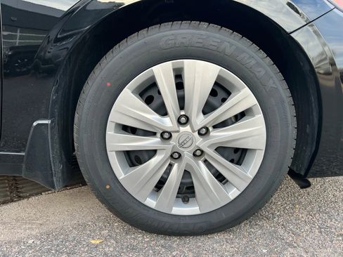 Used 2024 Nissan Sentra S image 12