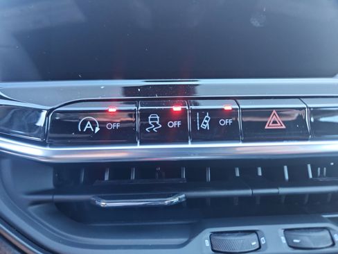 New 2026 Jeep Compass Latitude w/ Quick Order Package 29K image 34