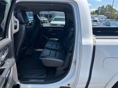 Used 2019 RAM 1500 Laramie AWD/4WD image 21