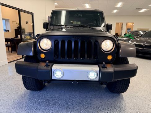 Used 2014 Jeep Wrangler Sahara w/ Connectivity Group image 41