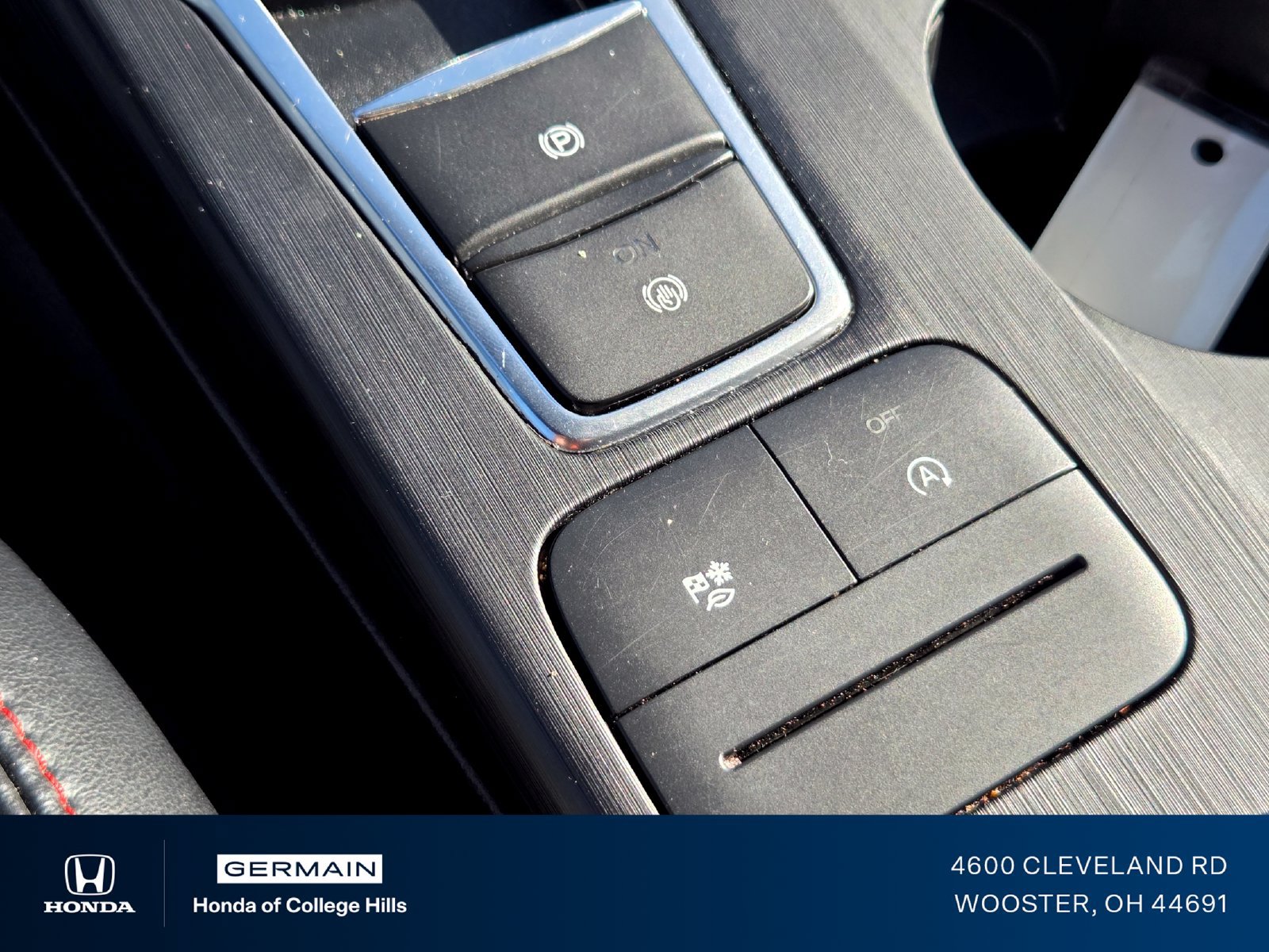 Used 2024 Ford Escape ST-Line AWD/4WD image 32