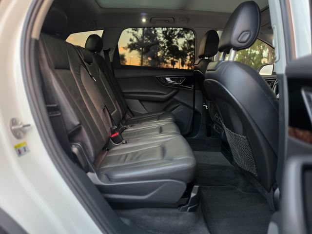 Used 2017 Audi Q7 3.0T Premium AWD/4WD image 52