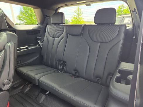 Used 2023 Hyundai Palisade Calligraphy FWD image 38