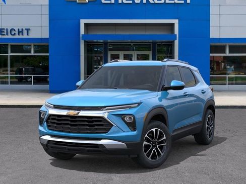 New 2026 Chevrolet TrailBlazer LT FWD image 6