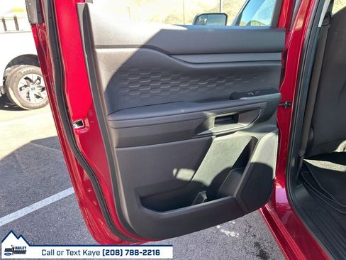 Used 2025 Ford Ranger XL image 13