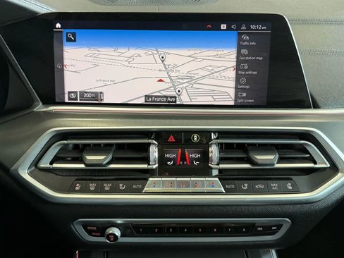 Used 2019 BMW X5 xDrive40i w/ Luxury Seating Package AWD/4WD image 16
