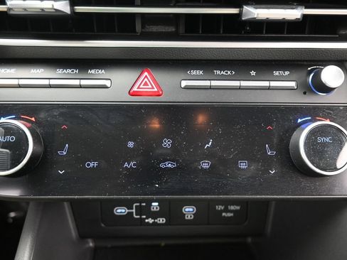 Used 2024 Hyundai Sonata SEL FWD image 30